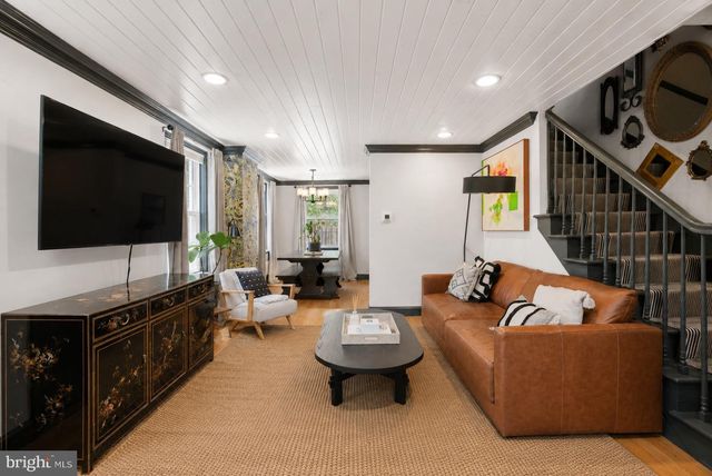 3616 S WAKEFIELD ST, Arlington, VA 22206
