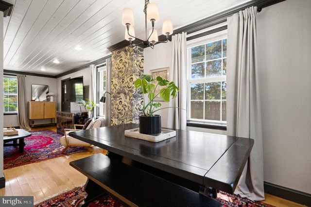 3616 S WAKEFIELD ST, Arlington, VA 22206
