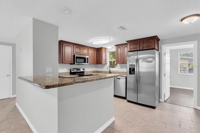 7037 GREEN STREET, New Port Richey, FL 34652