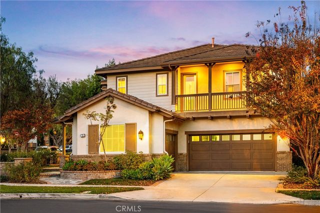 33 Modesto, Irvine, CA 92602