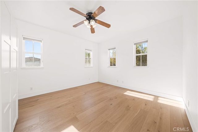 33 Modesto, Irvine, CA 92602