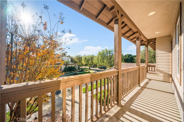 33 Modesto, Irvine, CA 92602