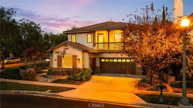 33 Modesto, Irvine, CA 92602