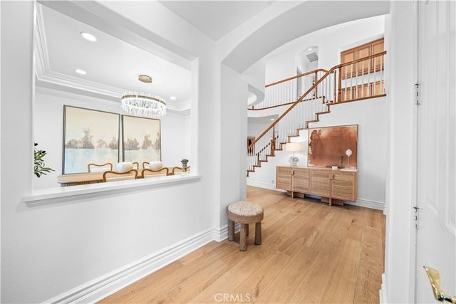 33 Modesto, Irvine, CA 92602