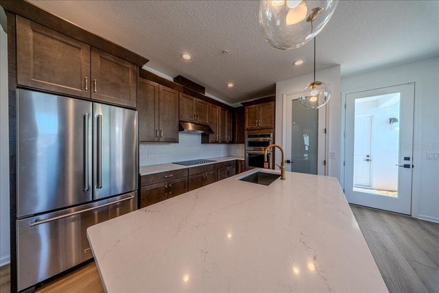 1850 FALCONHURST LANE, Apopka, FL 32703