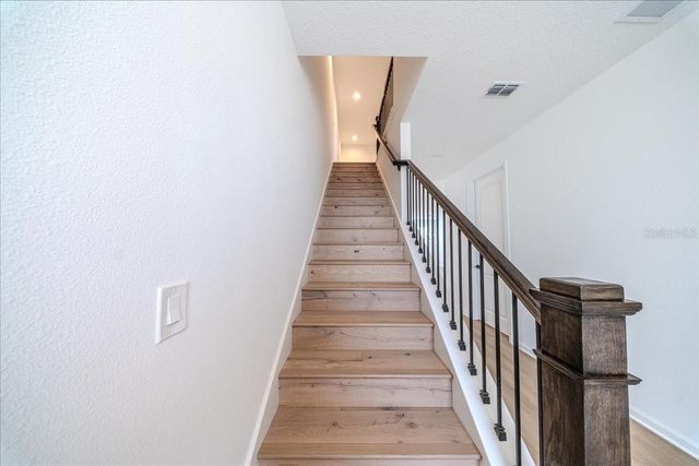 1850 FALCONHURST LANE, Apopka, FL 32703