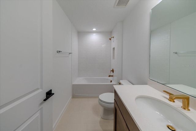 1850 FALCONHURST LANE, Apopka, FL 32703