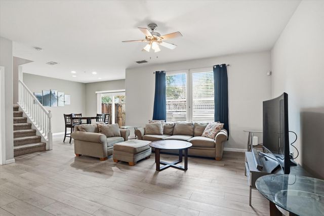 116 W Luna Loca Ln, Tracy, CA 95391
