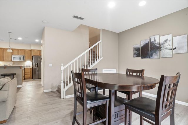 116 W Luna Loca Ln, Tracy, CA 95391