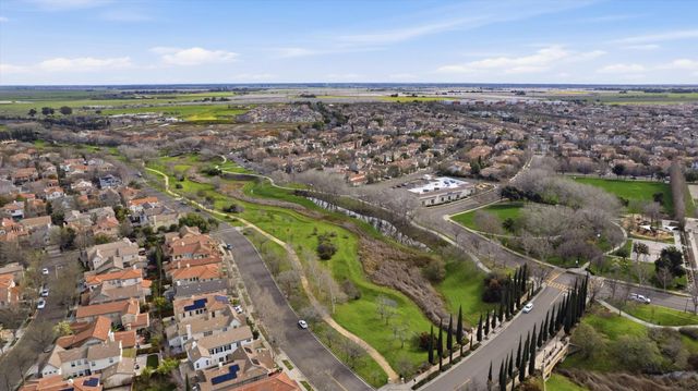 116 W Luna Loca Ln, Tracy, CA 95391