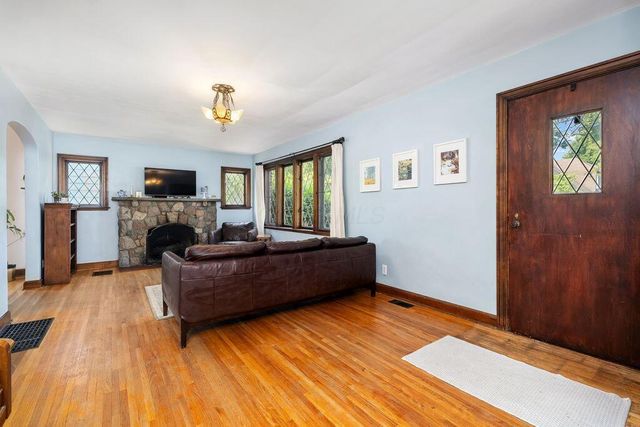 742 Montrose Avenue, Columbus, OH 43209