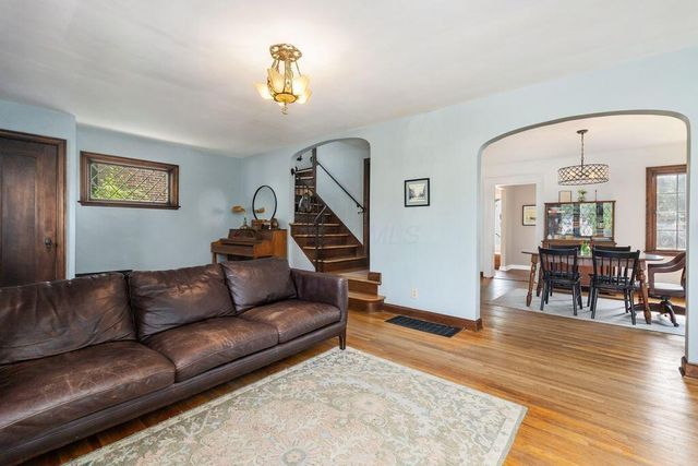 742 Montrose Avenue, Columbus, OH 43209