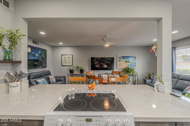 13608 N 98TH Avenue Q, Sun City, AZ 85351