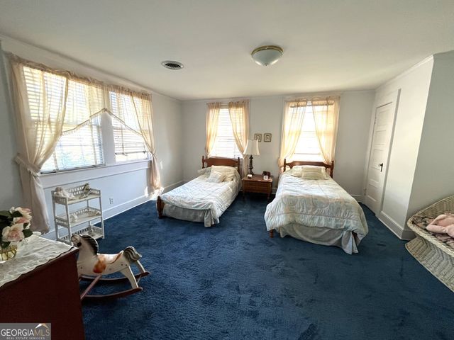 136 Forest Avenue, Elberton, GA 30635