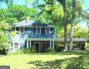 136 Forest Avenue, Elberton, GA 30635