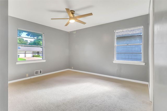 1118 W Mcgee Street, Sherman, TX 75092