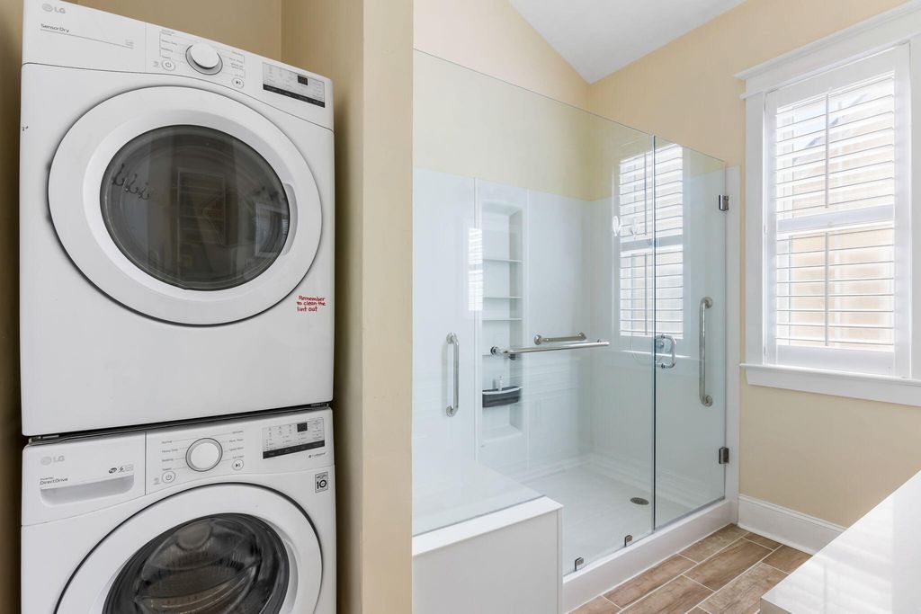 Image 24 of property listing at 721 Hunt Club Run, Charleston, SC 29414