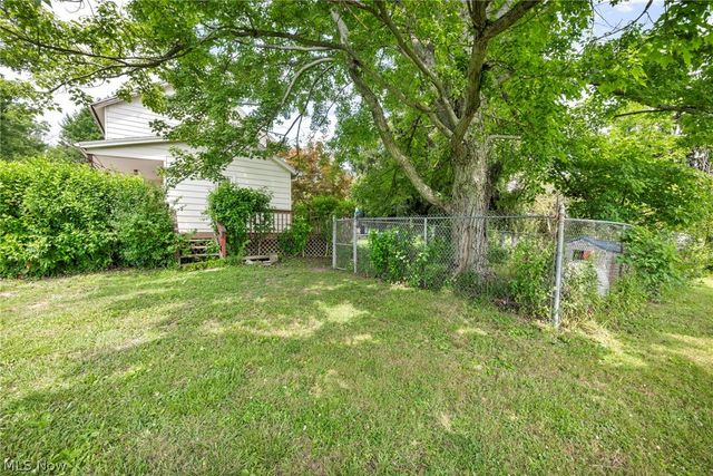 5278 River Road, Madison, OH 44057
