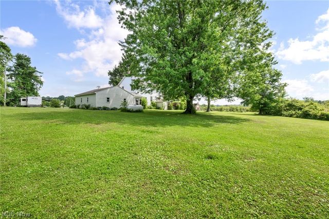 5278 River Road, Madison, OH 44057