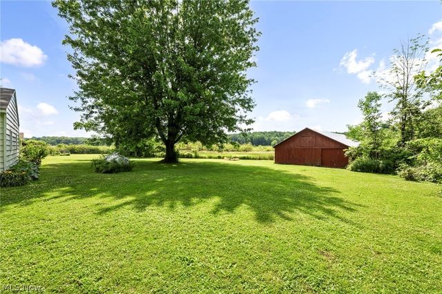 5278 River Road, Madison, OH 44057