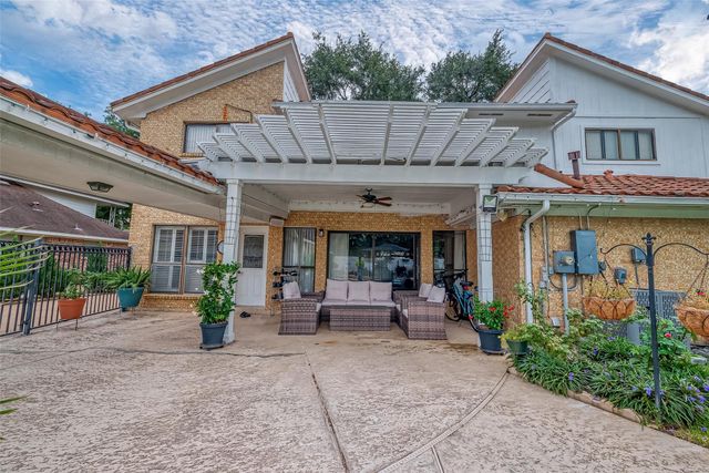 1755 Carriage Way, Sugar Land, TX 77478