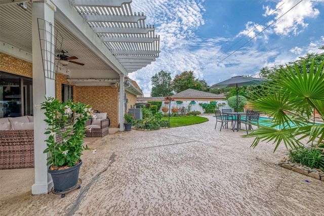 1755 Carriage Way, Sugar Land, TX 77478