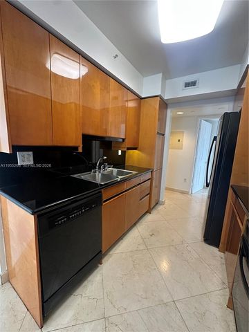 18671 COLLINS AV 2304, Sunny Isles Beach, FL 33160