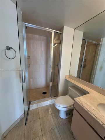 18671 COLLINS AV 2304, Sunny Isles Beach, FL 33160