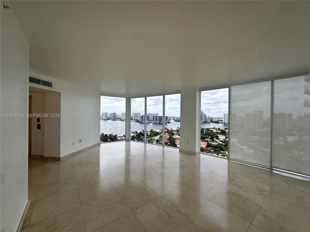18671 COLLINS AV 2304, Sunny Isles Beach, FL 33160