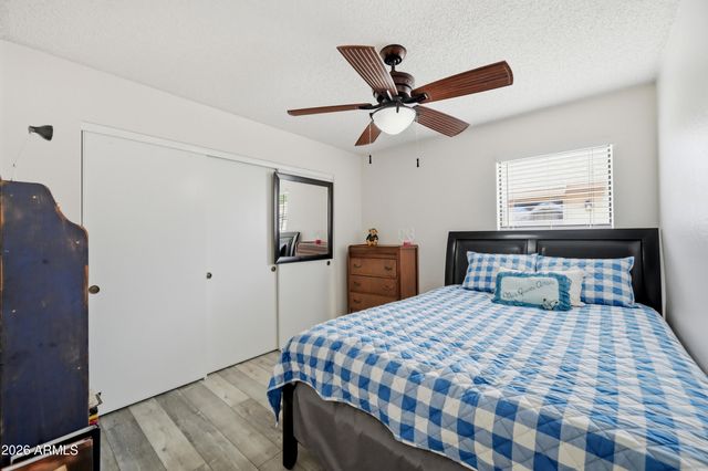 8962 N 64TH Lane, Glendale, AZ 85302