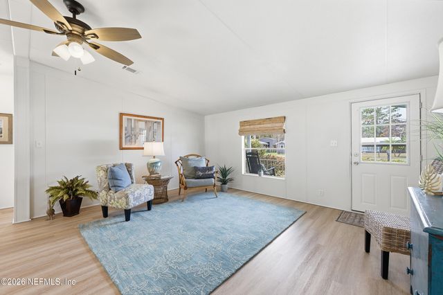 116 WATERSIDE Avenue, Satsuma, FL 32189