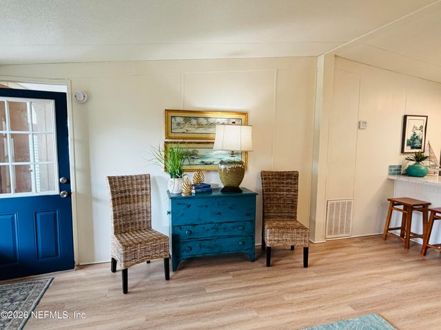 116 WATERSIDE Avenue, Satsuma, FL 32189