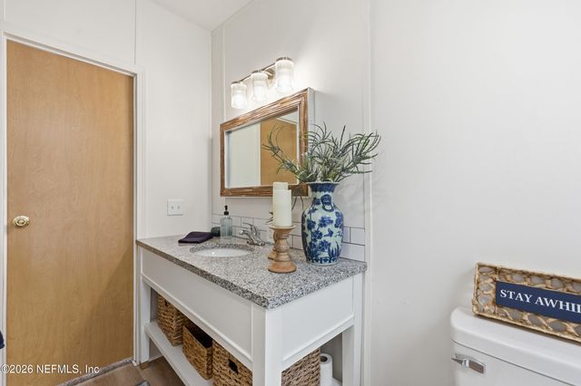 116 WATERSIDE Avenue, Satsuma, FL 32189