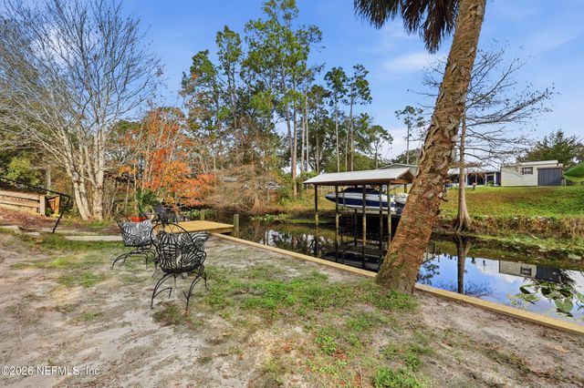 116 WATERSIDE Avenue, Satsuma, FL 32189