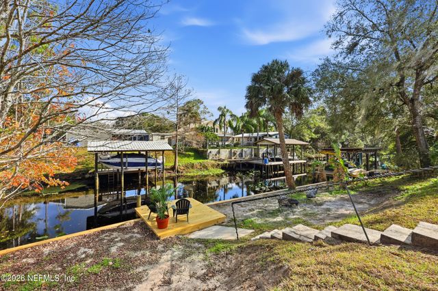 116 WATERSIDE Avenue, Satsuma, FL 32189