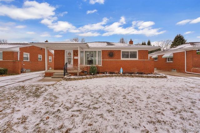 8701 Glengary Street, Dearborn Heights, MI 48127