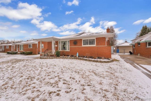 8701 Glengary Street, Dearborn Heights, MI 48127