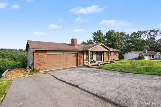 11 Windswept Drive, Arnold, MO 63010