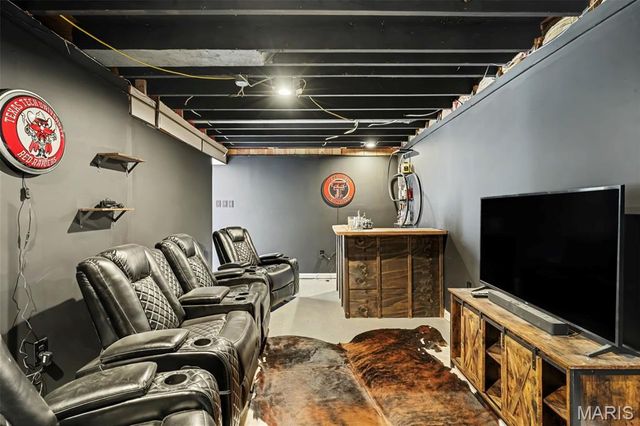 11 Windswept Drive, Arnold, MO 63010