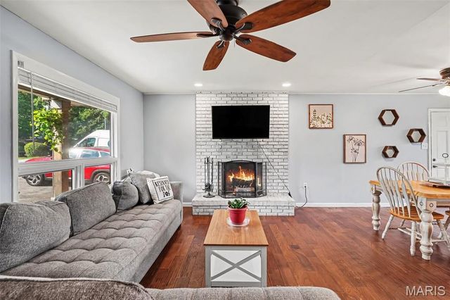 11 Windswept Drive, Arnold, MO 63010
