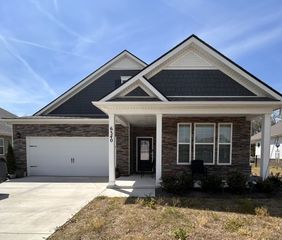 6340 Japonica Ln, White House, TN 37188