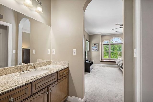 11140 W. Road, Roswell, GA 30075