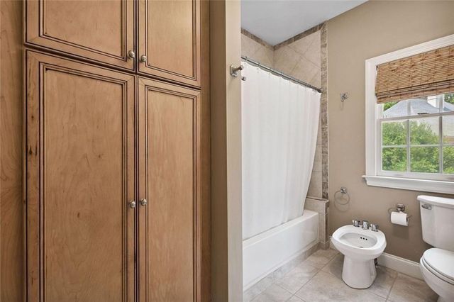 11140 W. Road, Roswell, GA 30075