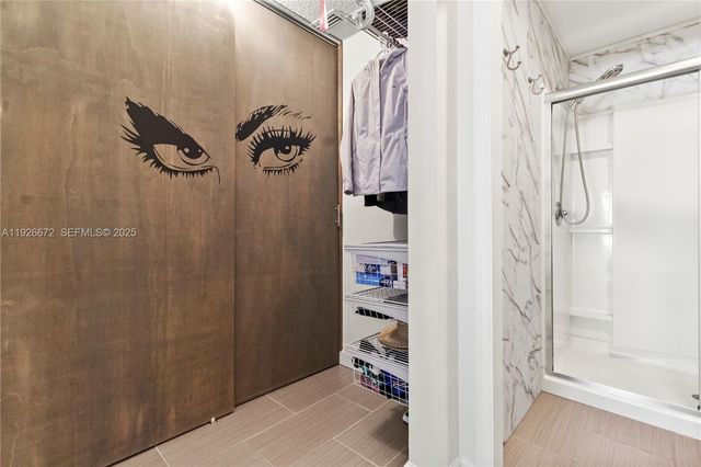 1056 E Lakes Dr, Deerfield Beach, FL 33064