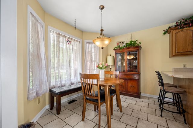 112 Prince Ln, Tullahoma, TN 37388