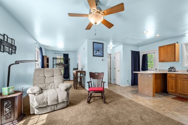 112 Prince Ln, Tullahoma, TN 37388