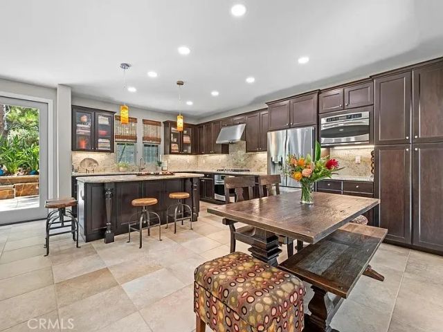 46 Pawprint, Irvine, CA 92618