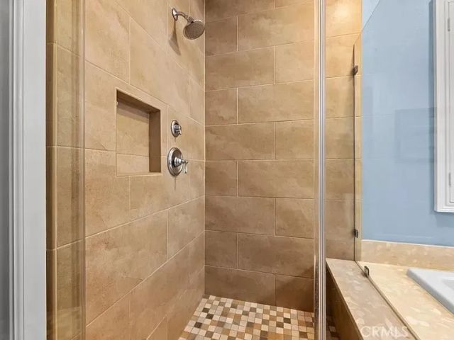 46 Pawprint, Irvine, CA 92618