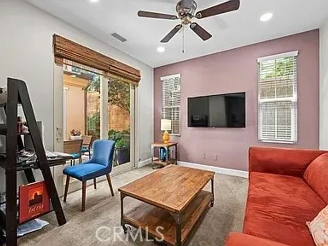 46 Pawprint, Irvine, CA 92618