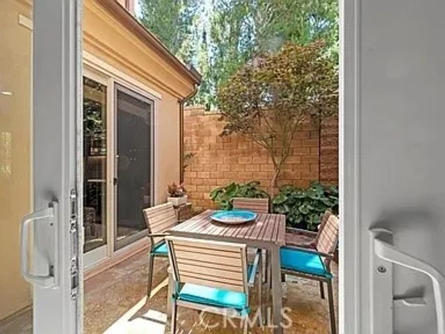 46 Pawprint, Irvine, CA 92618